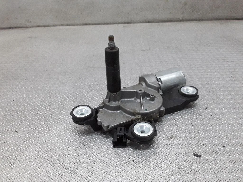 Rear window wiper motor – Ford Focus C-MAX (2003-2010)