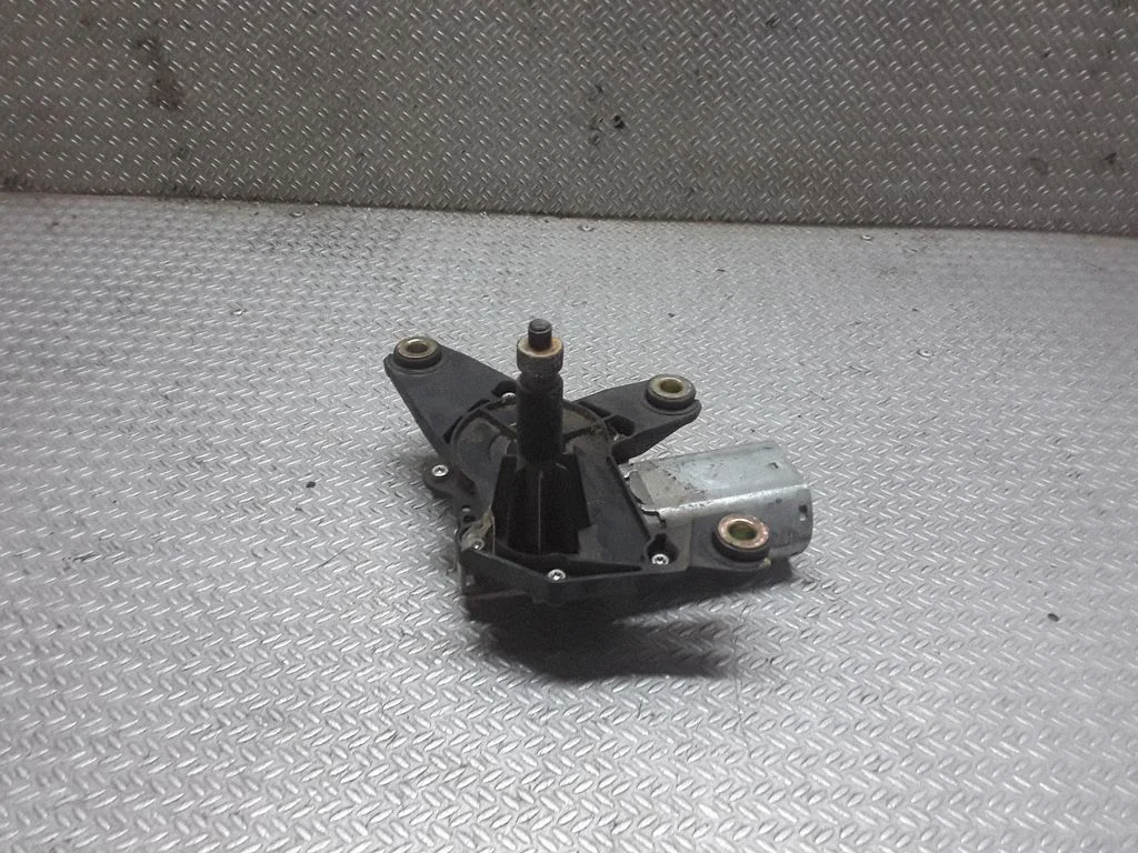 Rear window wiper motor – Nissan Micra (2003-2007)