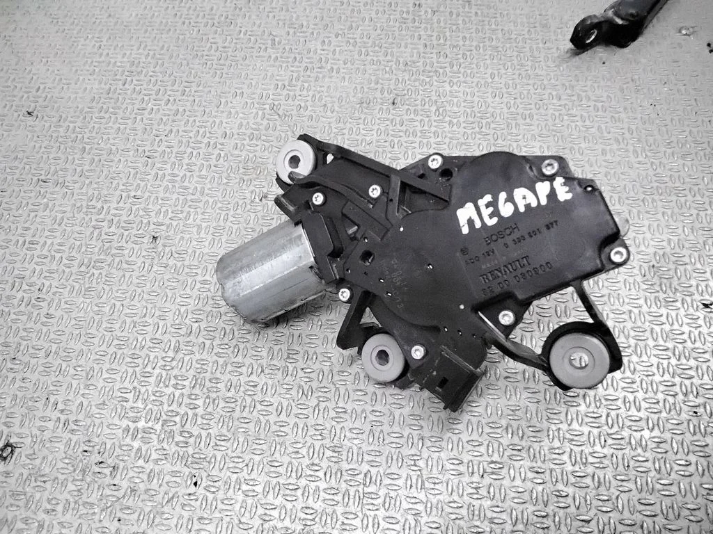 Rear window wiper motor – Renault Megane II (2002-2005)