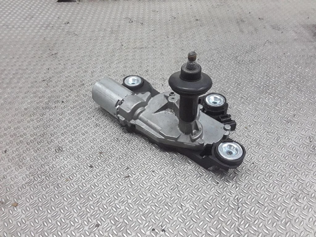 Rear window wiper motor – Ford Focus C-MAX (2003-2010)