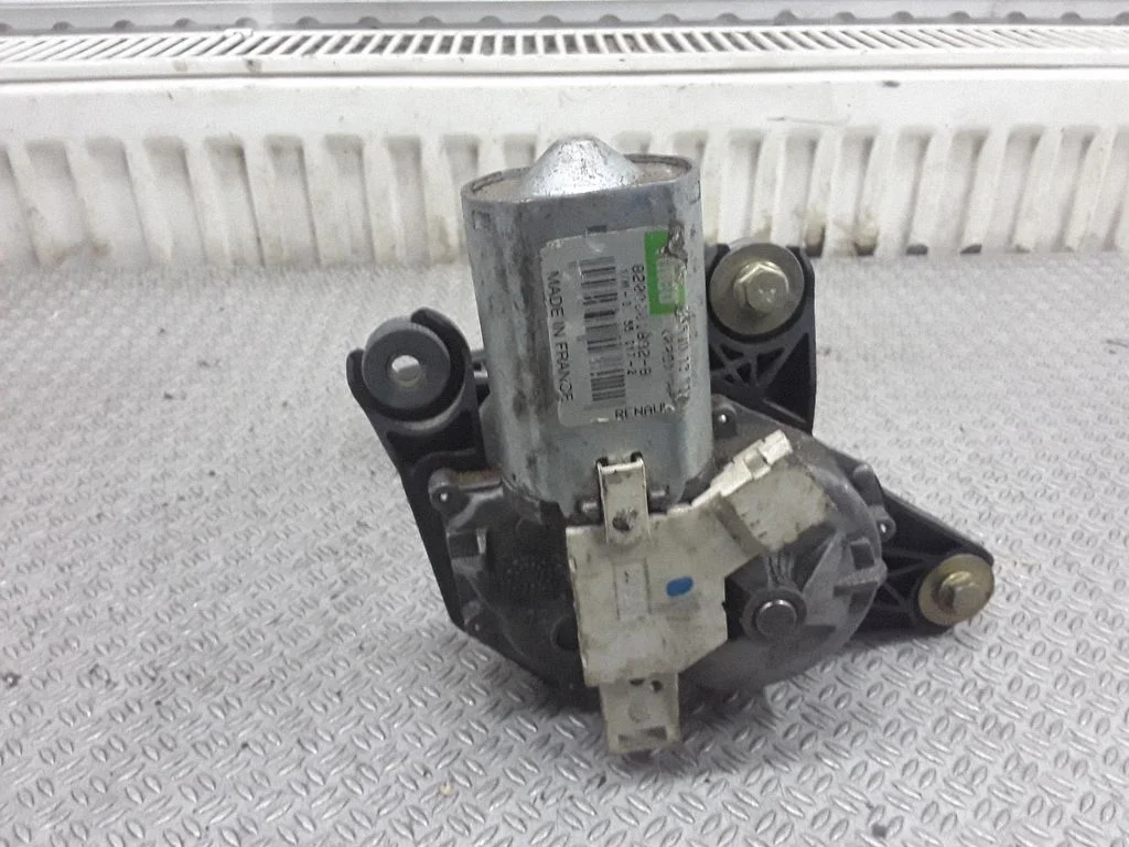 Rear window wiper motor – Renault Laguna II (2001-2007)