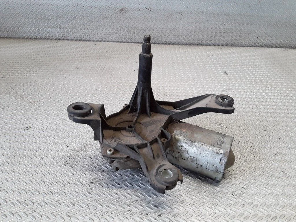 Rear window wiper motor – Opel Astra F (1992-1998)