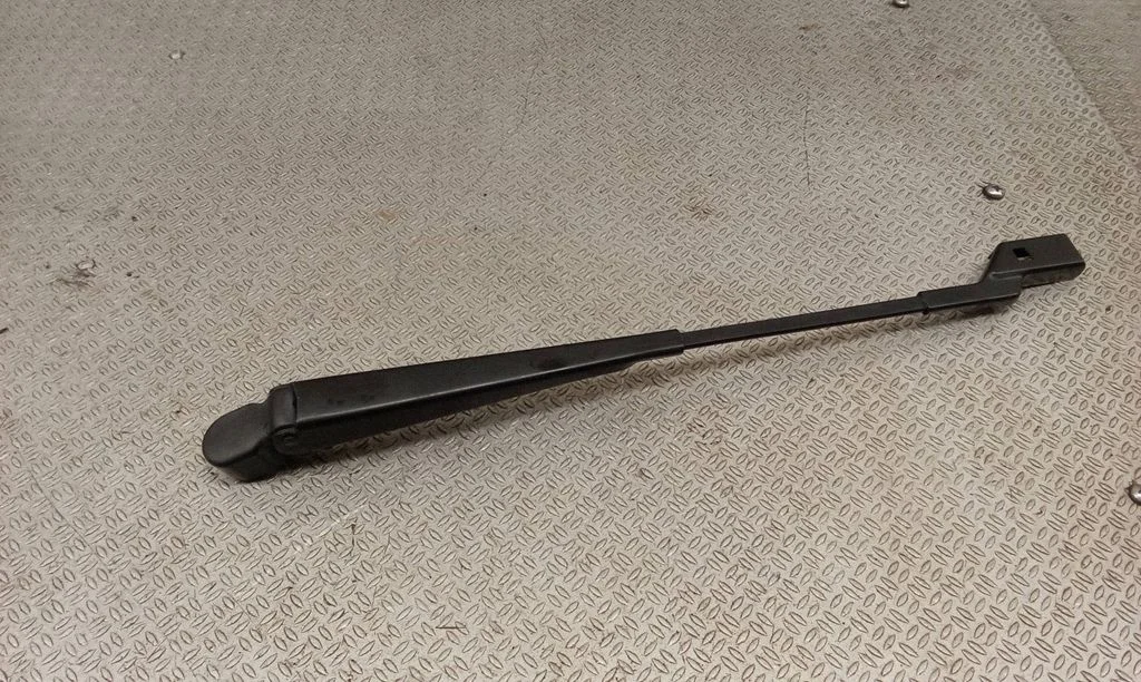 Rear wiper blade arm – Ford Mondeo MK IV (2007-2014)
