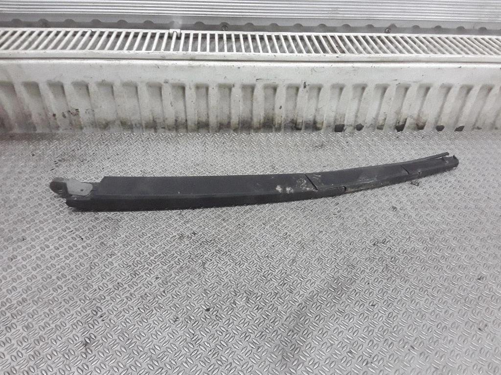 Ramię wycieraczki tylnej