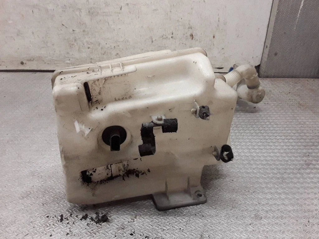 Logu mazgāšanas šķidruma tvertne – Seat Leon (1P) (2005-2012)