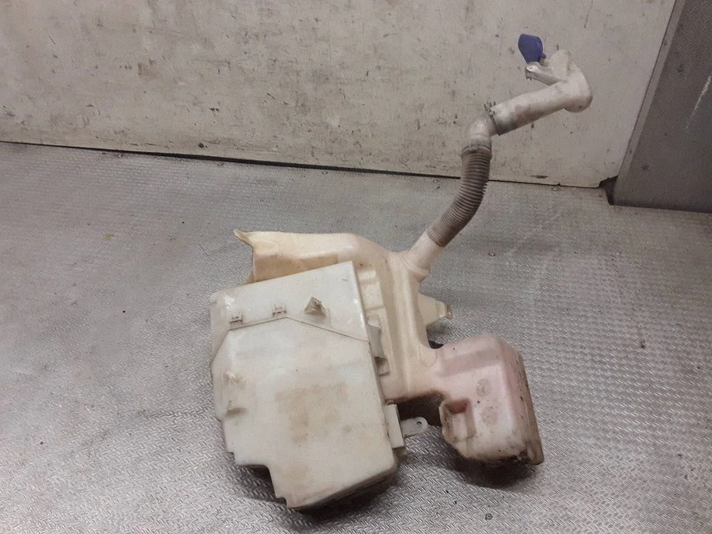 Logu mazgāšanas šķidruma tvertne – Ford S-MAX (2006-2015)