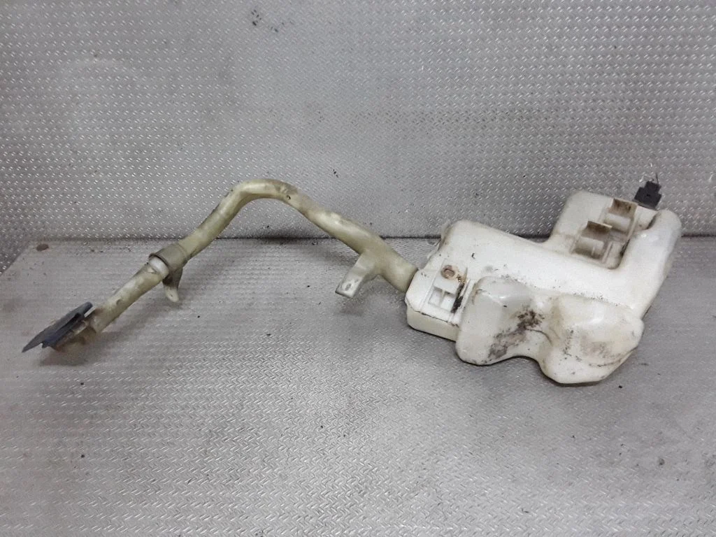Logu mazgāšanas šķidruma tvertne – Volkswagen Phaeton (2002-2016)