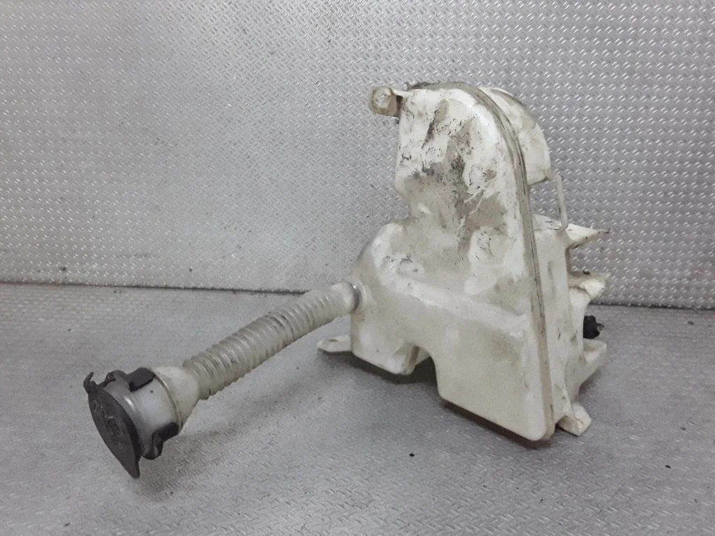 Windshield washer fluid reservoir/tank – Lexus IS 220D-250-350 (2006-2013)