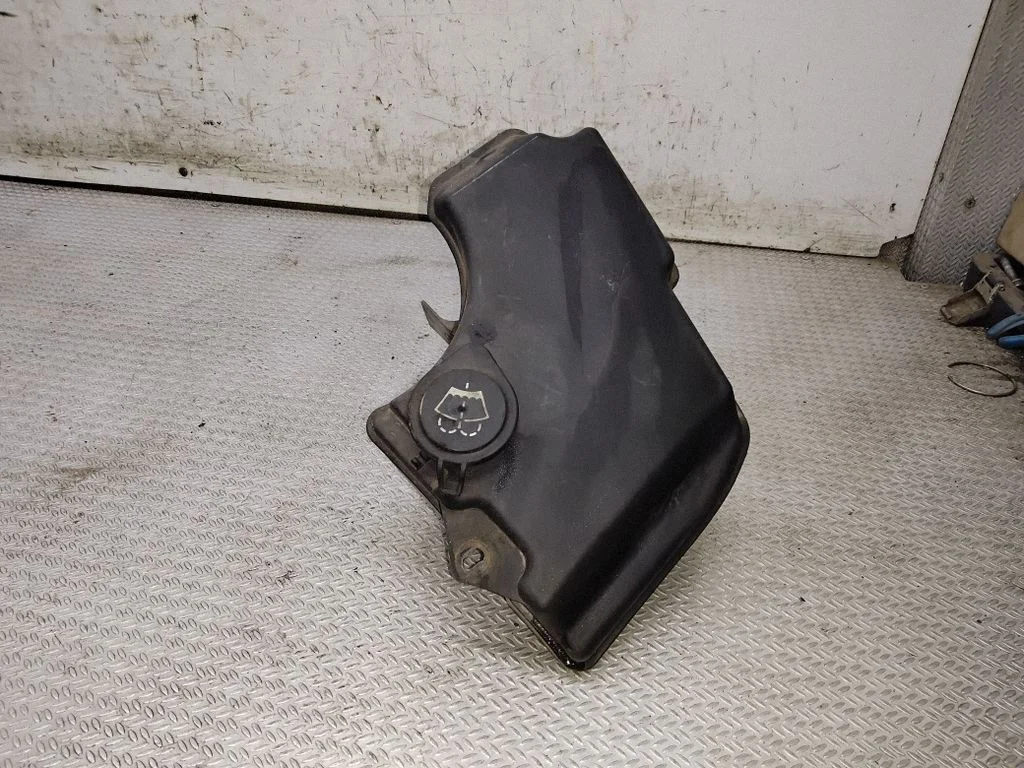 Windshield washer fluid reservoir/tank – BMW 3 Series E46 (1998-2005)