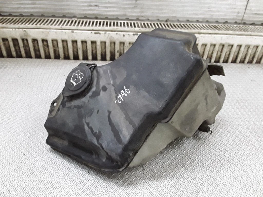 Zbiorniczek spryskiwacza – BMW Seria 3 E46 (1998-2005)