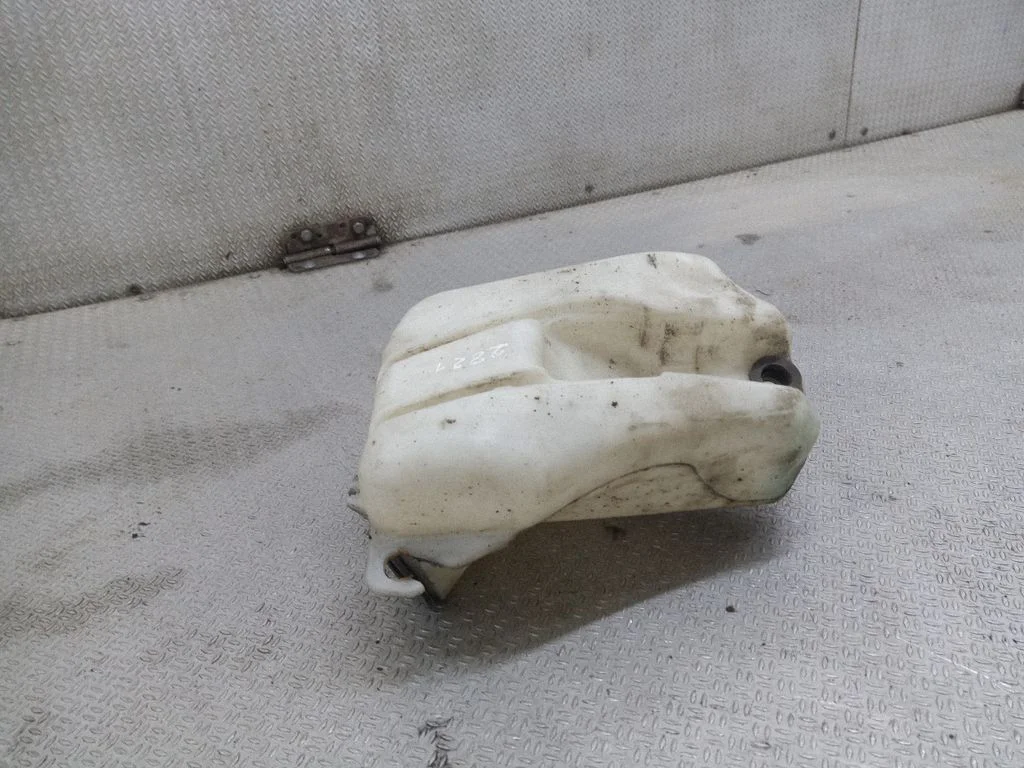 Logu mazgāšanas šķidruma tvertne – Citroen C3 (2005-2010)