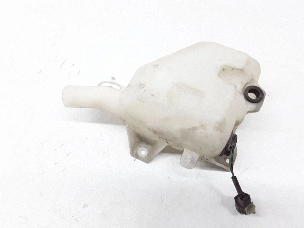 Logu mazgāšanas šķidruma tvertne – Acura RL (2004-2012)