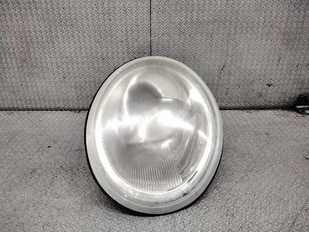 Headlight/headlamp – Volkswagen New Beetle (1998-2010)