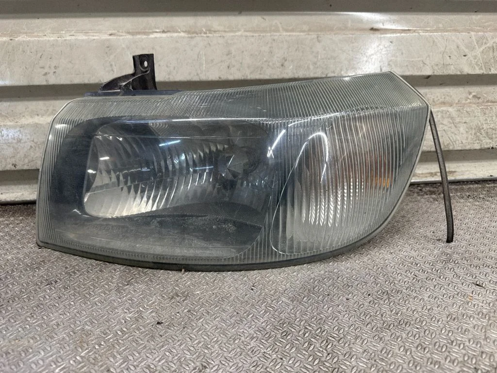 Reflektor – Ford Transit -  Tourneo Connect (2003-2008)