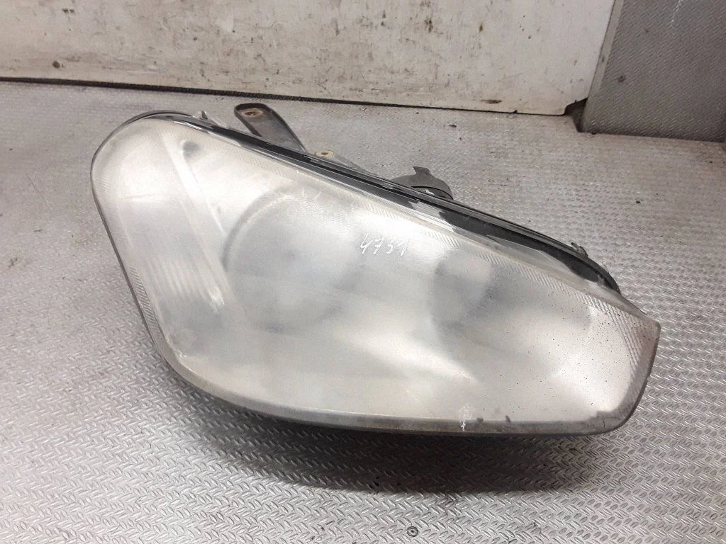 Reflektor 7M5113W029AA