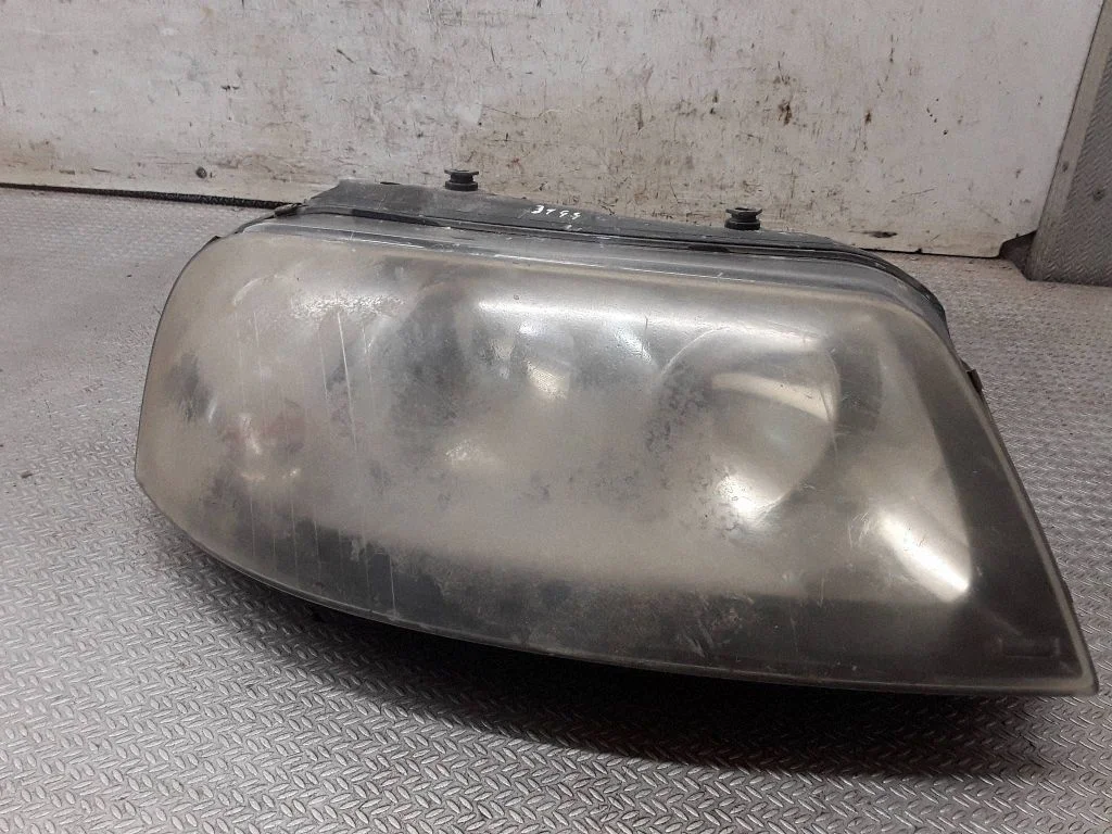 Headlight/headlamp – Seat Alhambra (Mk1) (1996-2010)
