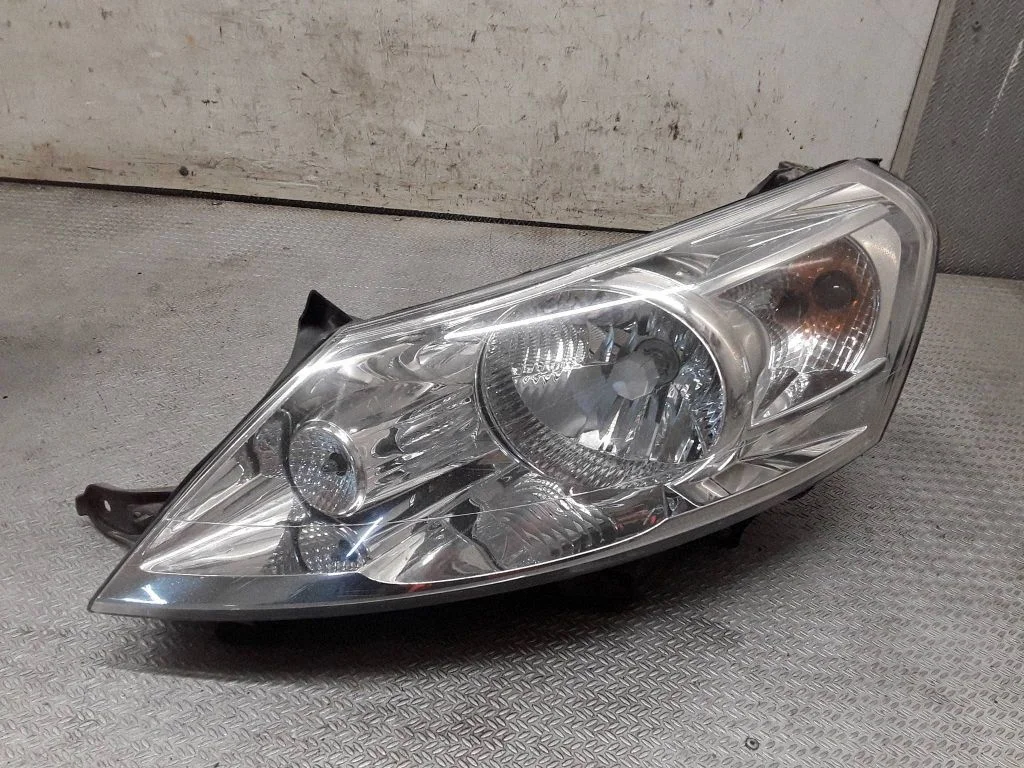Headlight/headlamp 89901262