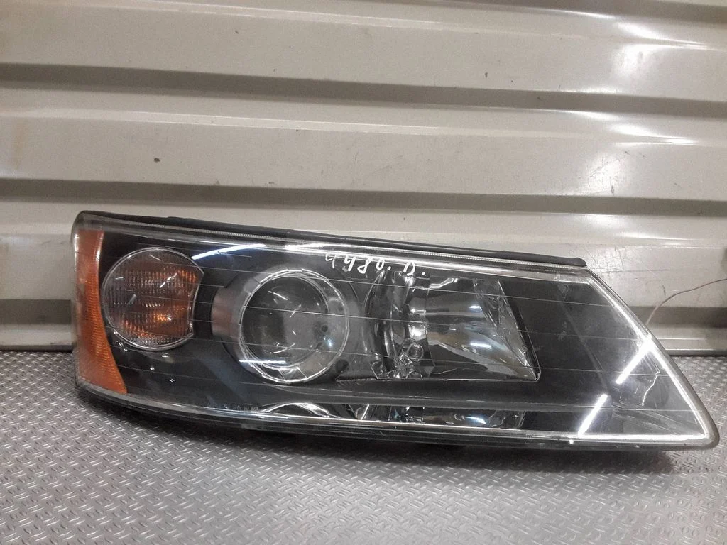 Esituli – Hyundai Sonata (2006-2015), parem