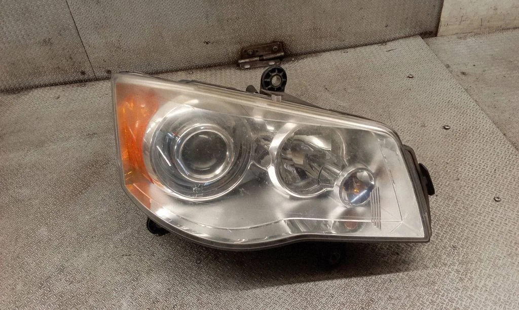 Headlight/headlamp 05113342AE