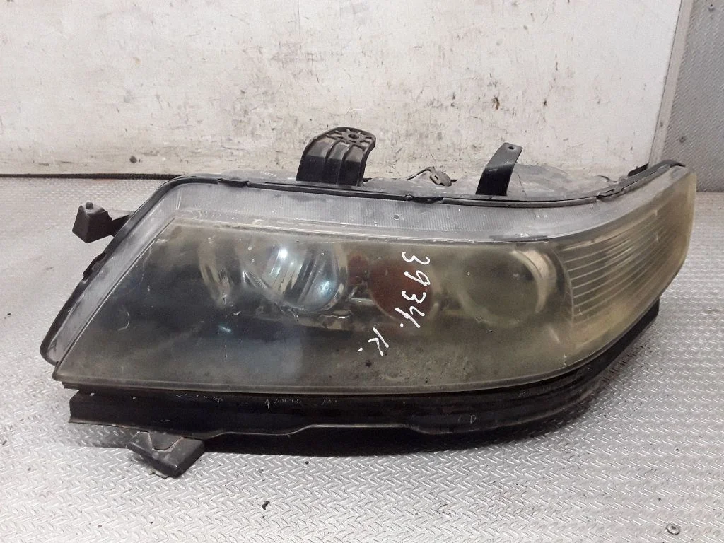 Headlight/headlamp W3T10471