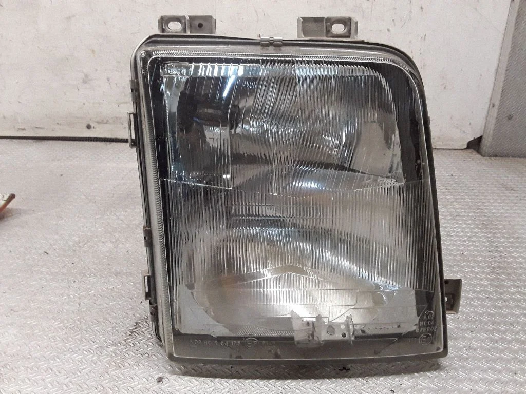 Reflektor – Volkswagen Jetta III (1992-1999)
