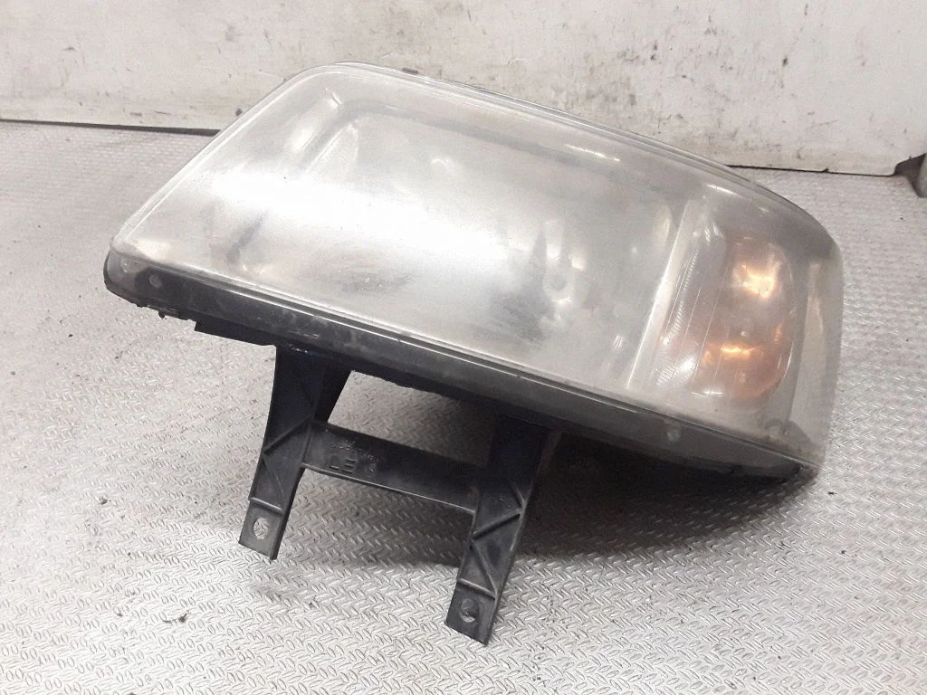 Headlight/headlamp – Volkswagen Transporter - Caravelle T5 (2003-2015)