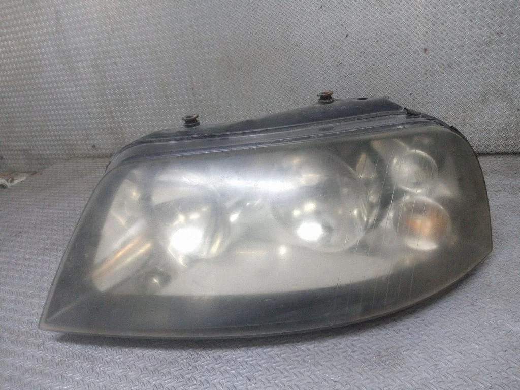 Headlight/headlamp – Seat Alhambra (Mk1) (1996-2010)