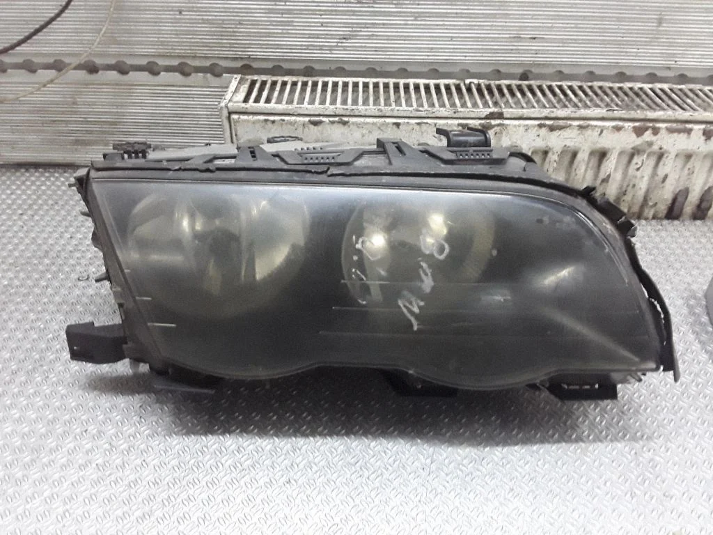 Headlight/headlamp – BMW 3 Series E46 (1998-2005)