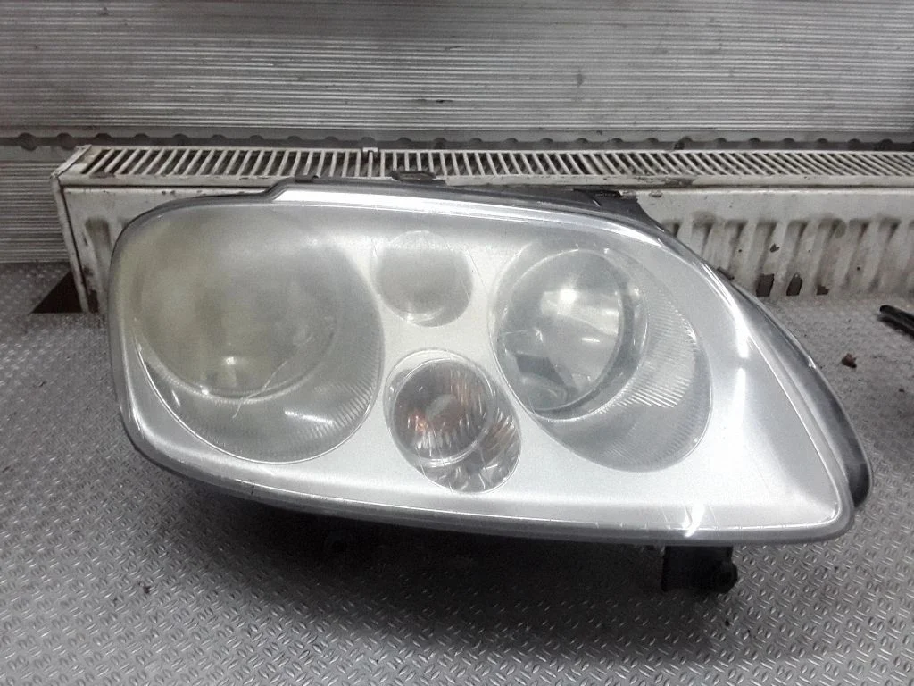 Headlight/headlamp – Volkswagen Touran I (2003-2010)