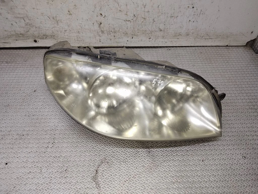 Esituli 89101063 – Fiat Punto (176) (1993-1999)