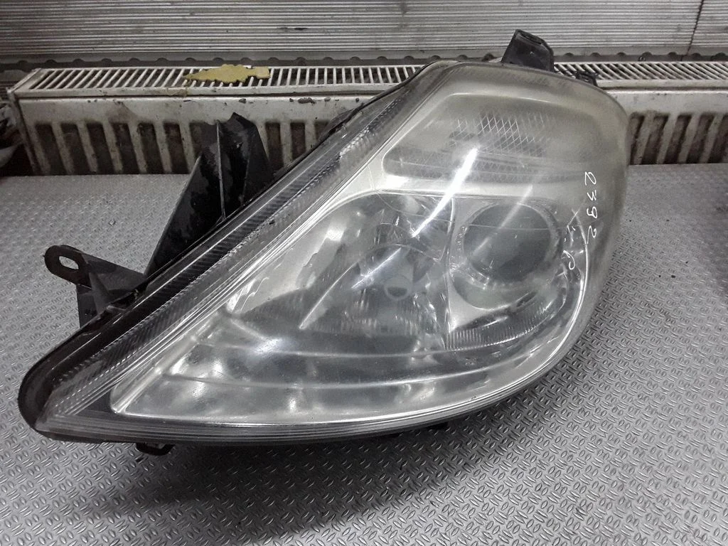 Reflektor 1494316080