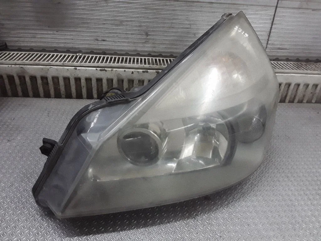 Headlight/headlamp – Renault Espace - Grand espace IV (2004-2014)