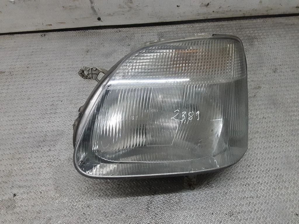 Priekšējais lukturis – Daihatsu Move L900 (1998-2002), kreisā