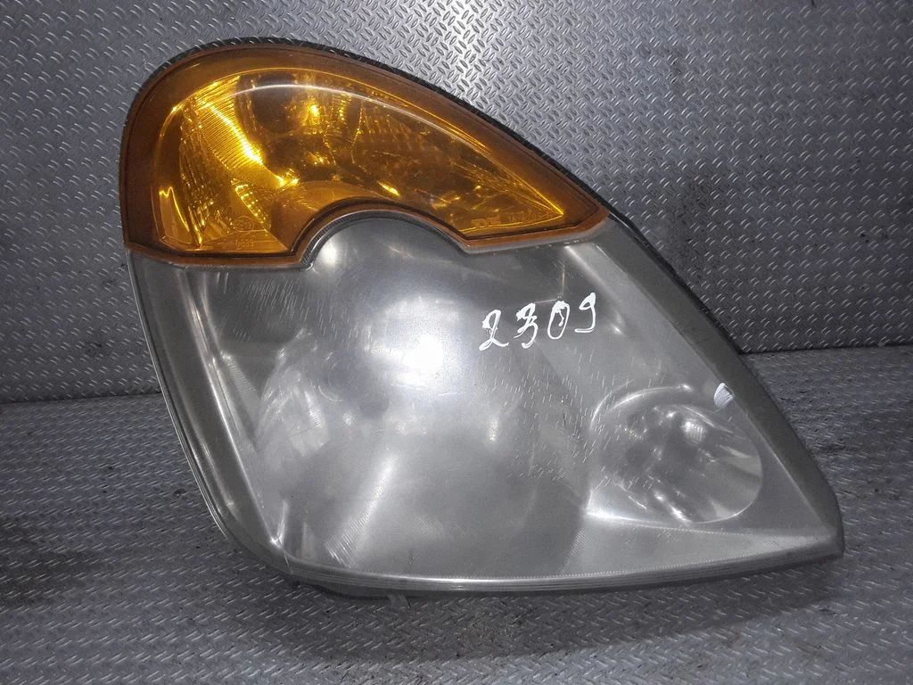 Priekšējais lukturis 01257926