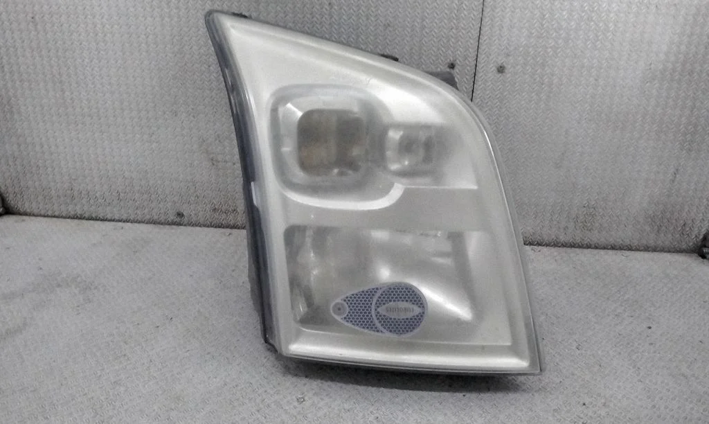 Priekšējais lukturis 6C1113W029EE