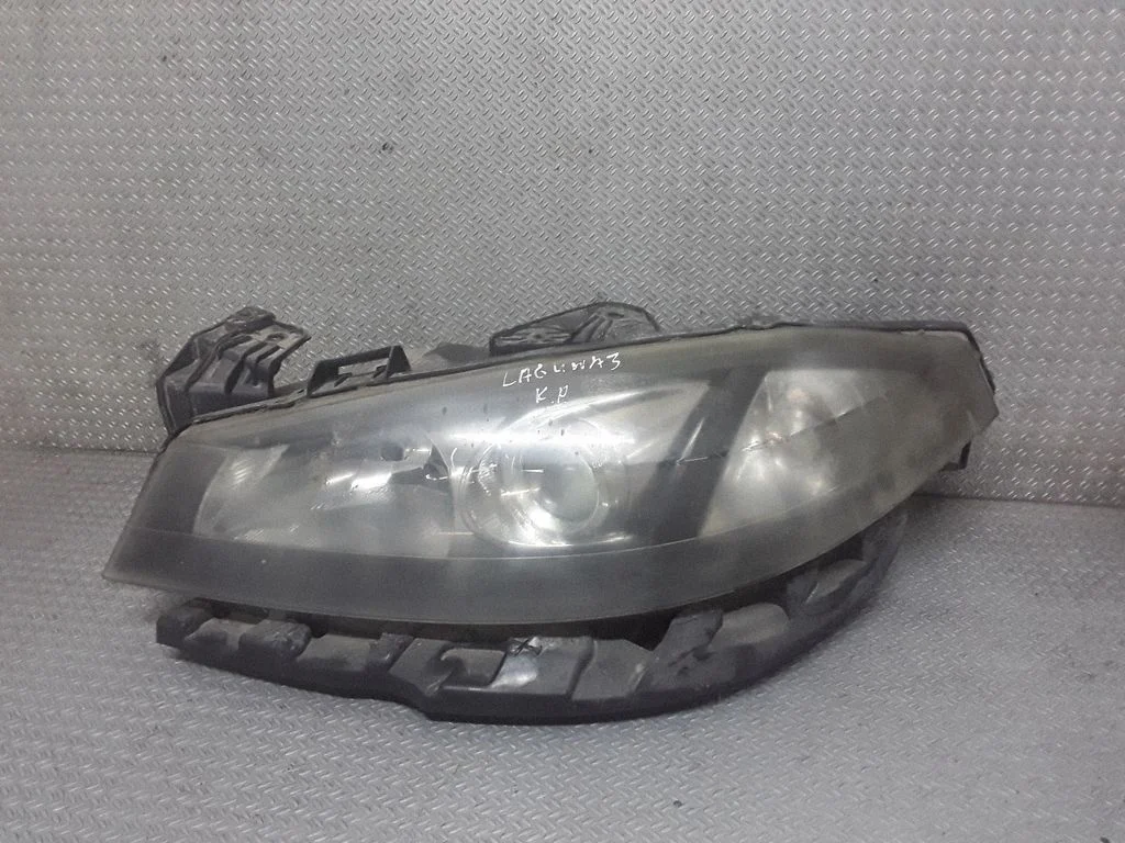 Reflektor 8200555905