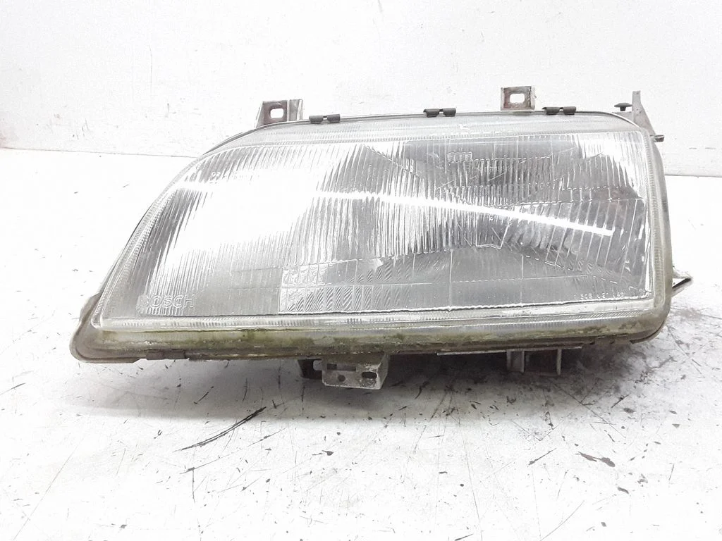 Headlight/headlamp – Ford Galaxy (1995-2000)