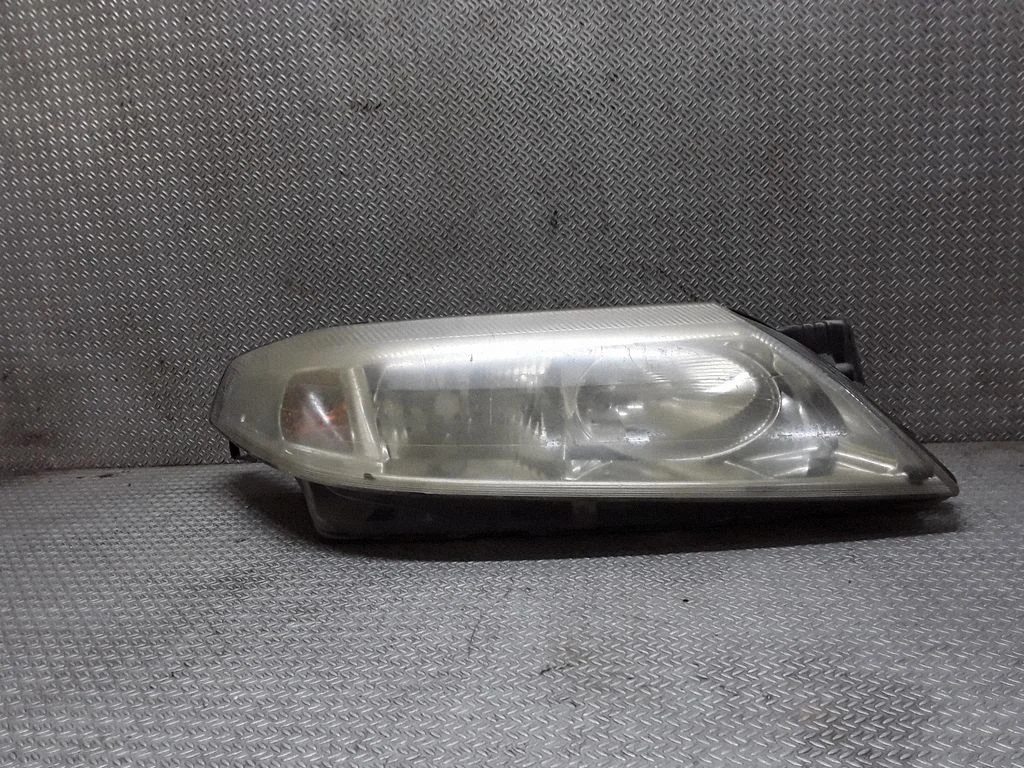 Headlight/headlamp – Renault Laguna II (2001-2007)