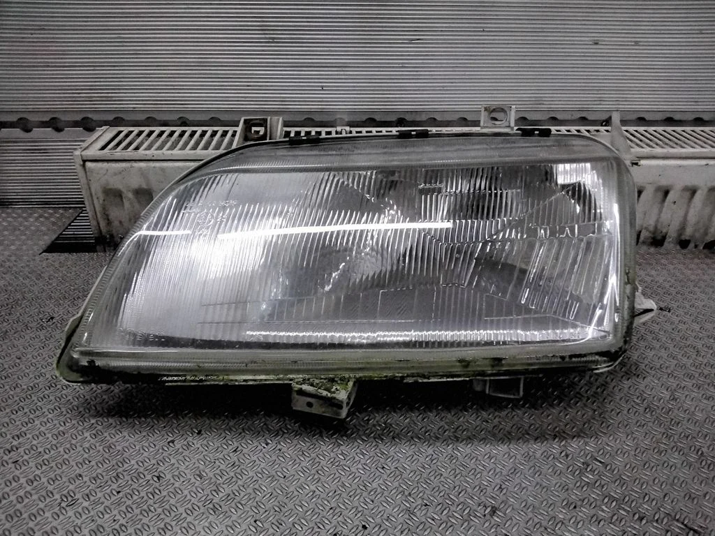 Reflektor – Volkswagen Sharan (1996-2000)