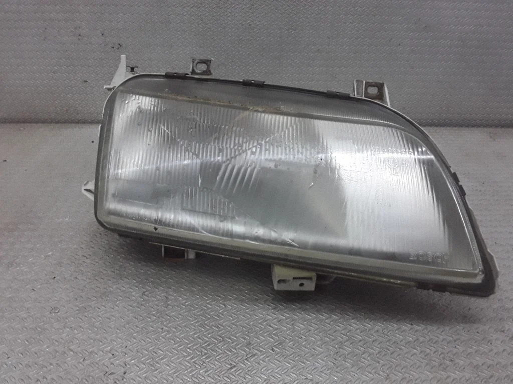 Headlight/headlamp – Ford Galaxy (1995-2000)