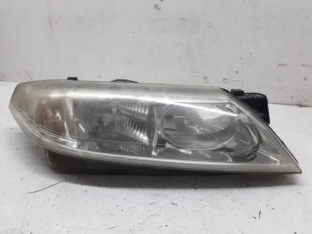 Headlight/headlamp – Renault Laguna II (2001-2007)