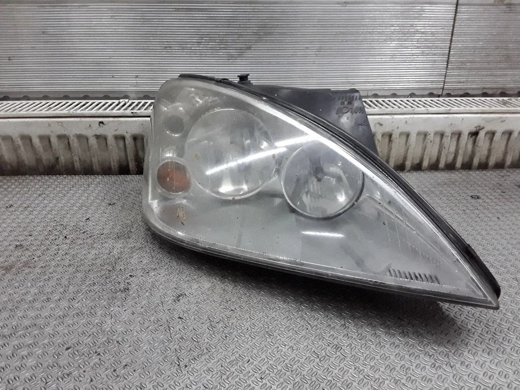 Headlight/headlamp – Ford Galaxy (2000-2006)