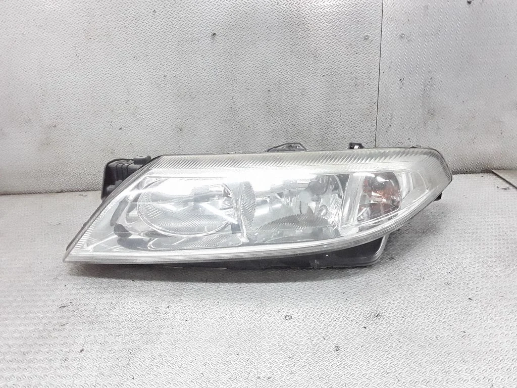 Headlight/headlamp – Renault Laguna II (2001-2007)