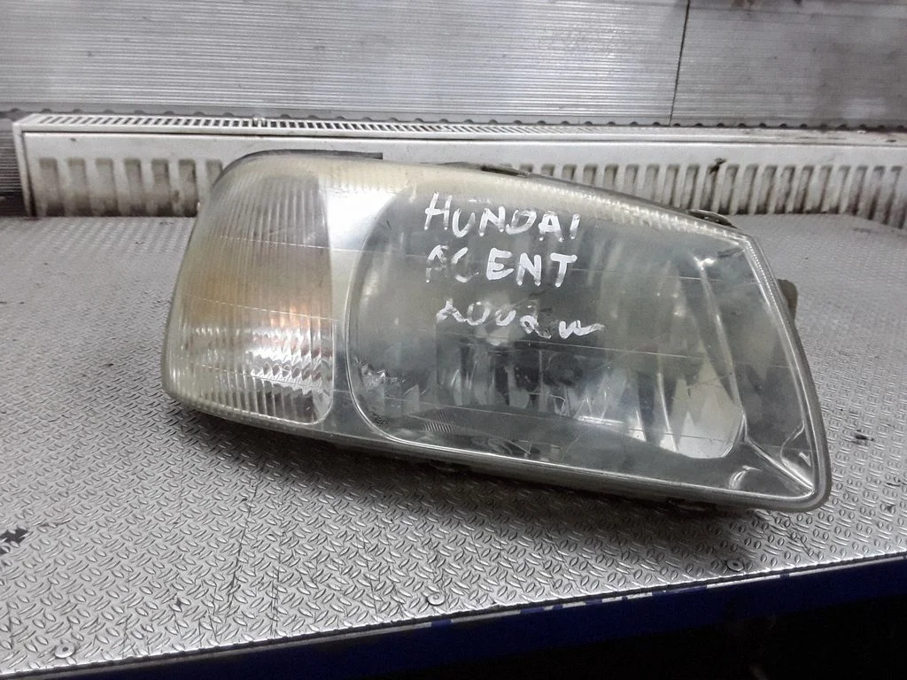 Esituli 000320AH06 – Hyundai Accent (1999-2002)