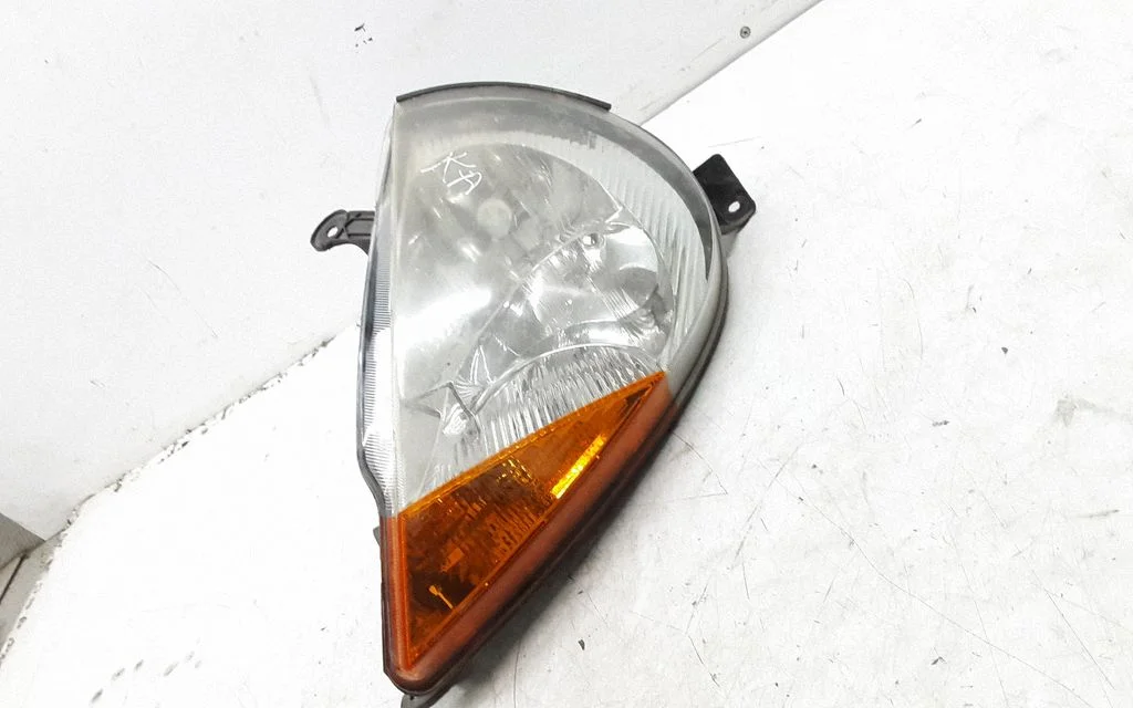 Priekšējais lukturis – Ford Ka (1996-2008)