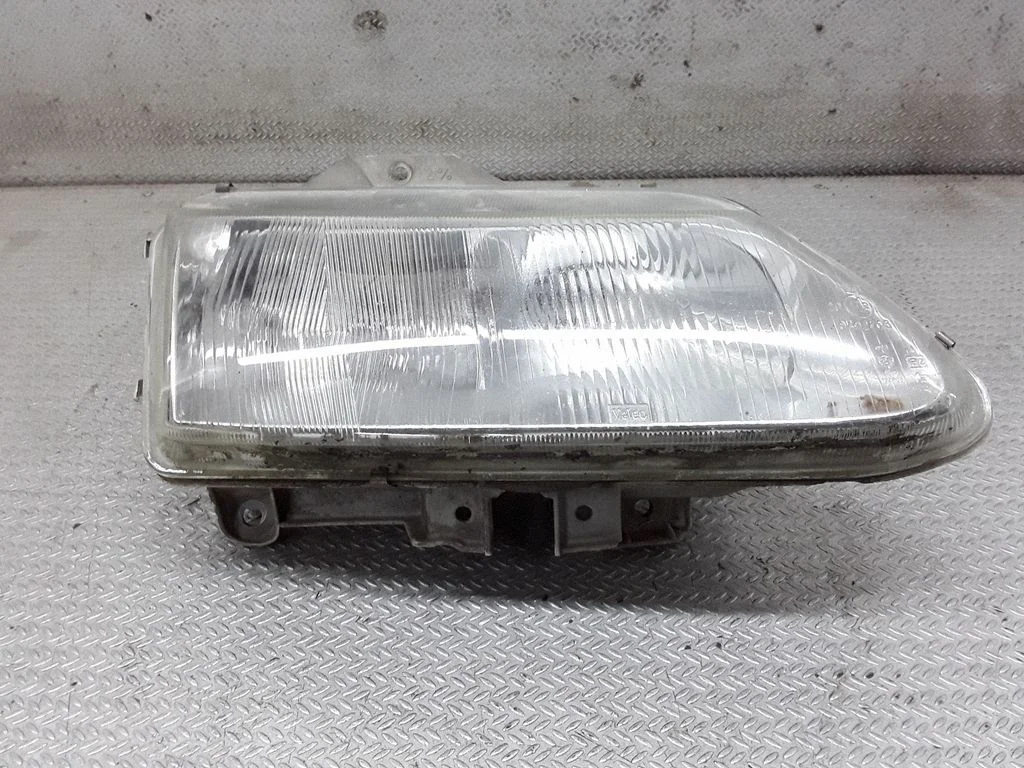 Headlight/headlamp – Renault Espace III (1997-2003)