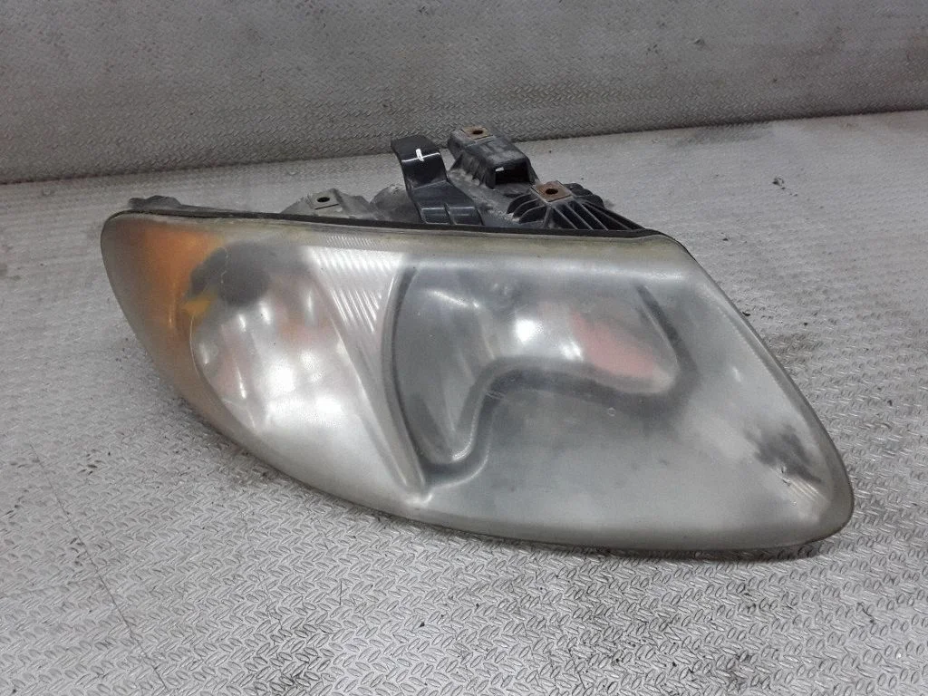 Reflektor 04857700AB