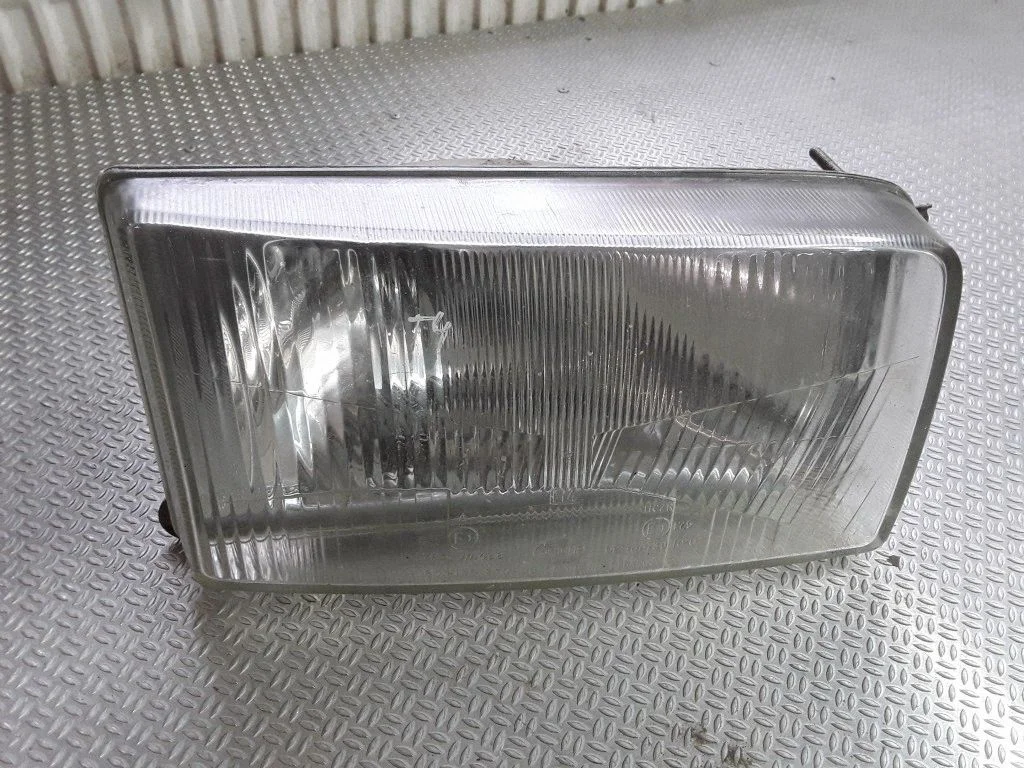 Headlight/headlamp – Volkswagen Transporter - Caravelle T4 (1991-2003)