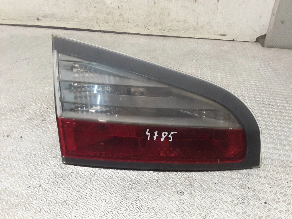 Rear/tail lights – Ford S-MAX (2006-2015)