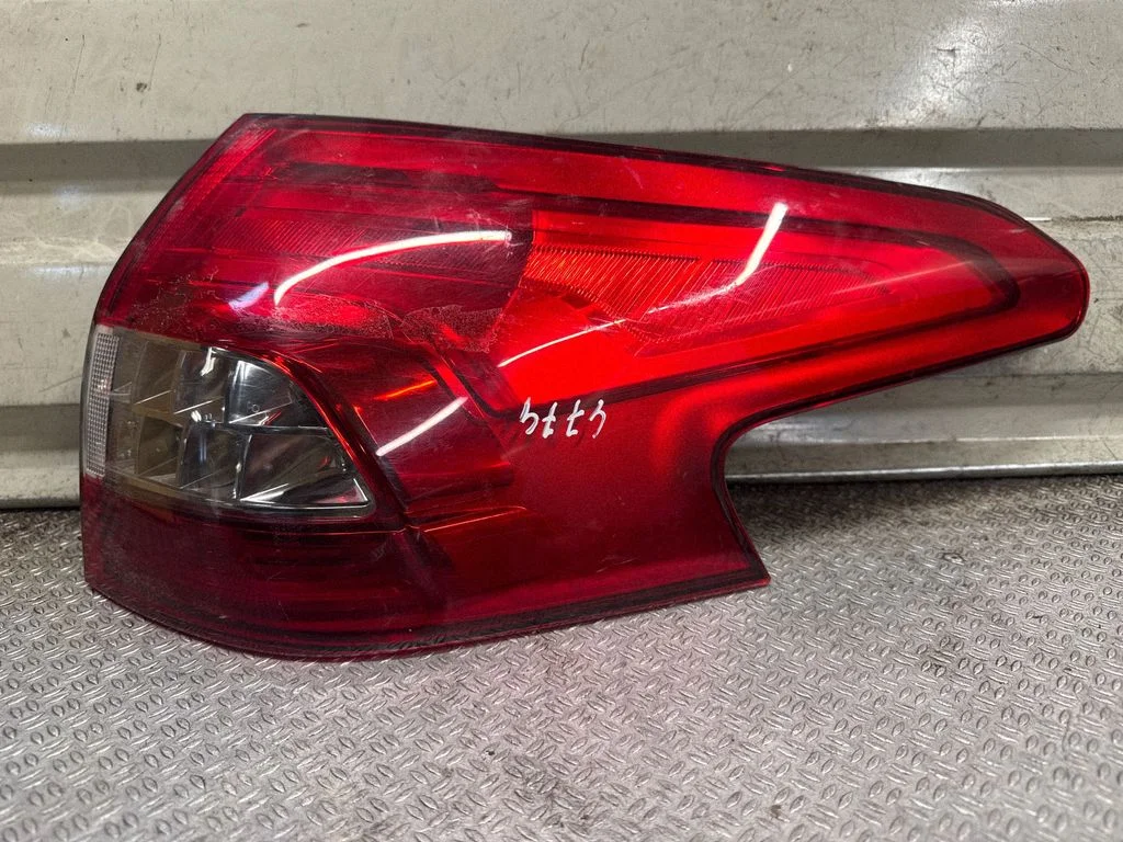 Rear/tail lights – Citroen C5 (2008-2016)